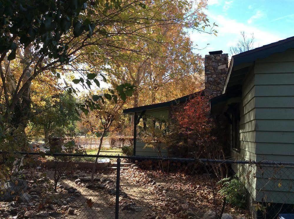 Kern Riverfront Lodge Kernville Esterno foto