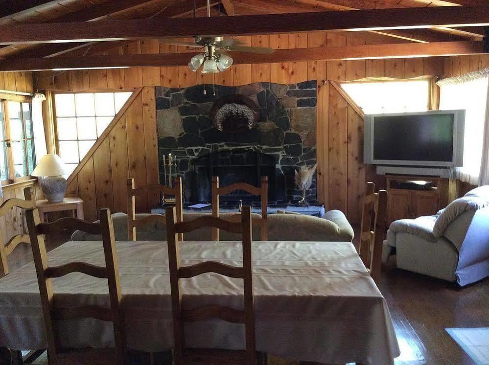 Kern Riverfront Lodge Kernville Esterno foto